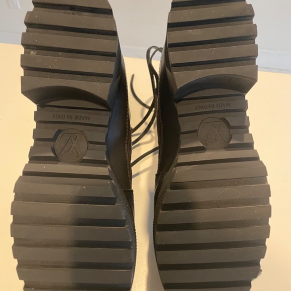 Louis Vuitton Laureate Platform Desert Boot - Picture 6 of 6